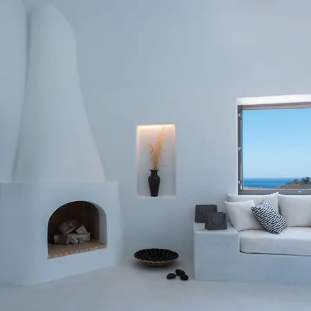 Luxury Santorini Luxury Private Pool Sea View Villa Foinikiá