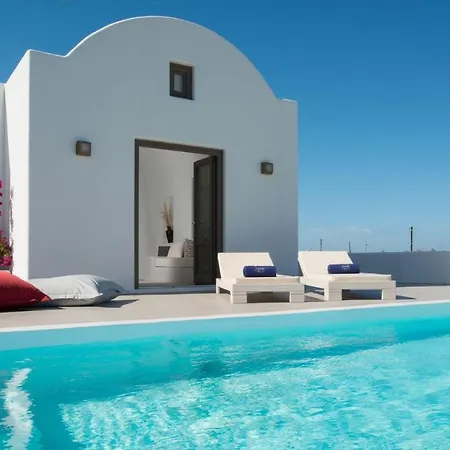 Azar Santorini Luxury With Private Pool And Sea View Villa Foinikia (Santorini)