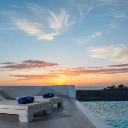 Azar Santorini Luxury With Private Pool And Sea View